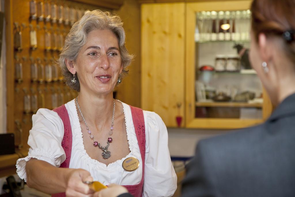Akzent Hotel Restaurant Höhenblick Muehlhausen im Taele Exterior foto