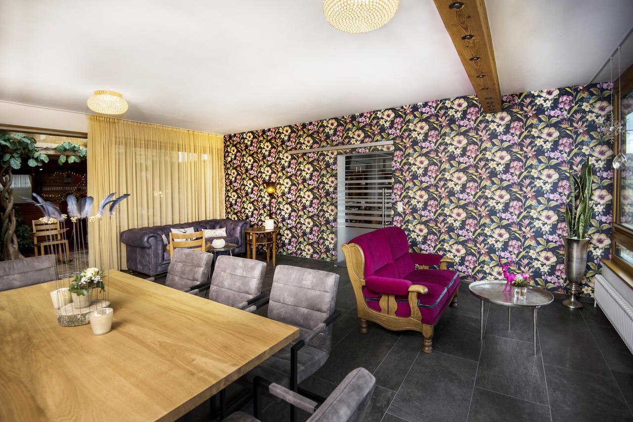 Akzent Hotel Restaurant Höhenblick Muehlhausen im Taele Exterior foto