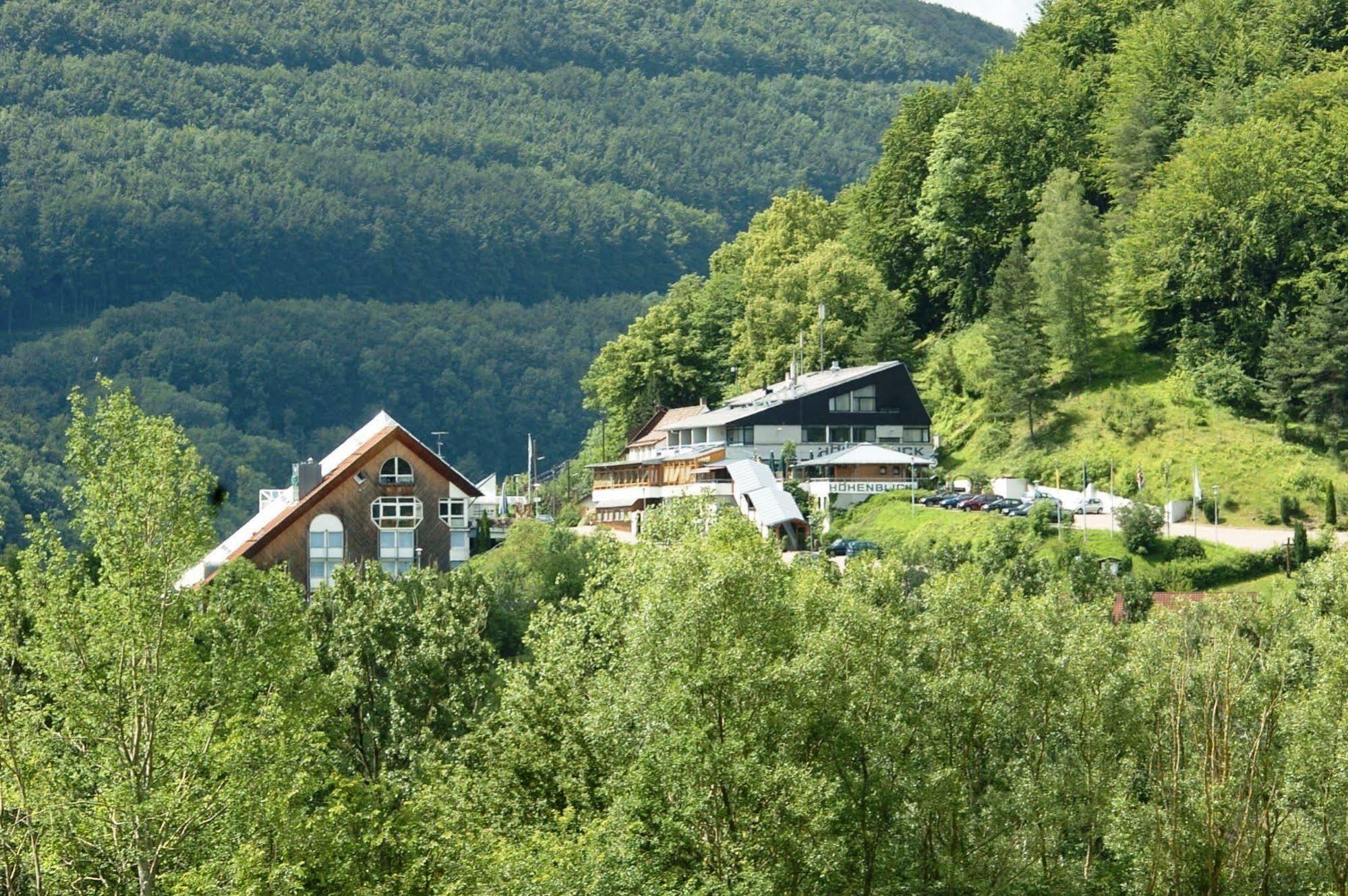 Akzent Hotel Restaurant Höhenblick Muehlhausen im Taele Exterior foto